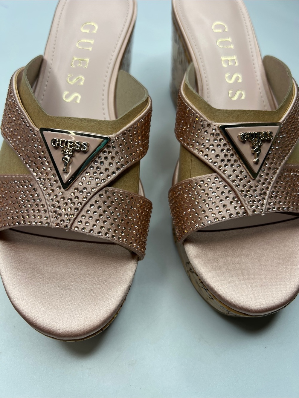 GUESS Women's Lonaa Rhinestone Cork Platform Wedge Sandals Size 7 - Picture 6 of 7